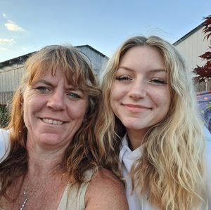 Meet your Posher, Dawn